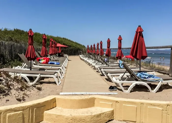 Piscine Et Acces Apartment Hyeres